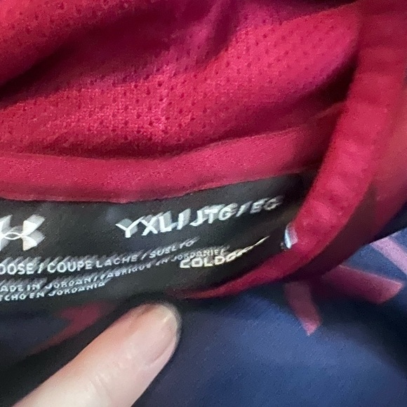 Sweatshirt - Picture 2 of 2